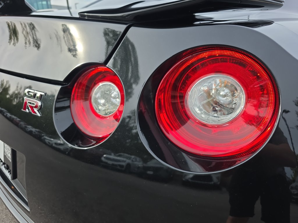 Used 2015 Nissan GT-R Premium AWD/4WD image 33