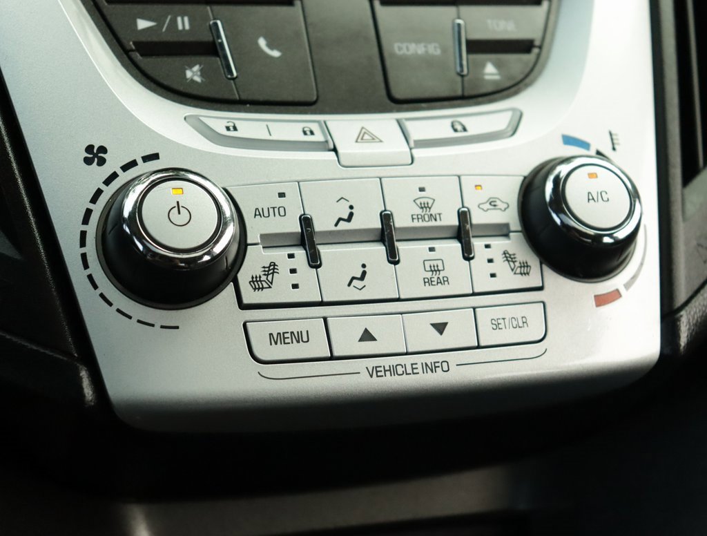 Used 2014 Chevrolet Equinox LT image 16