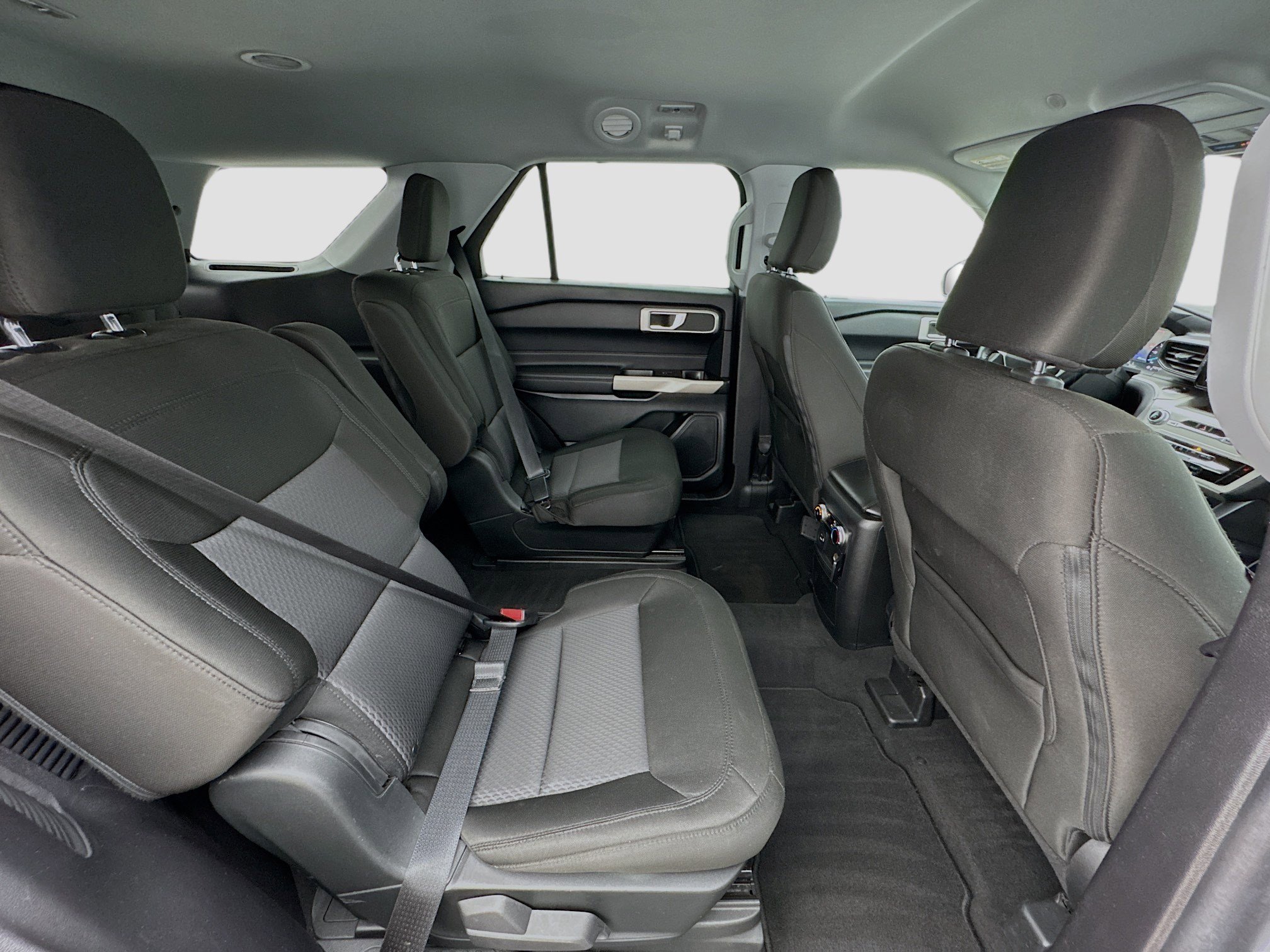 Used 2022 Ford Explorer XLT w/ Class IV Trailer Tow Package image 19