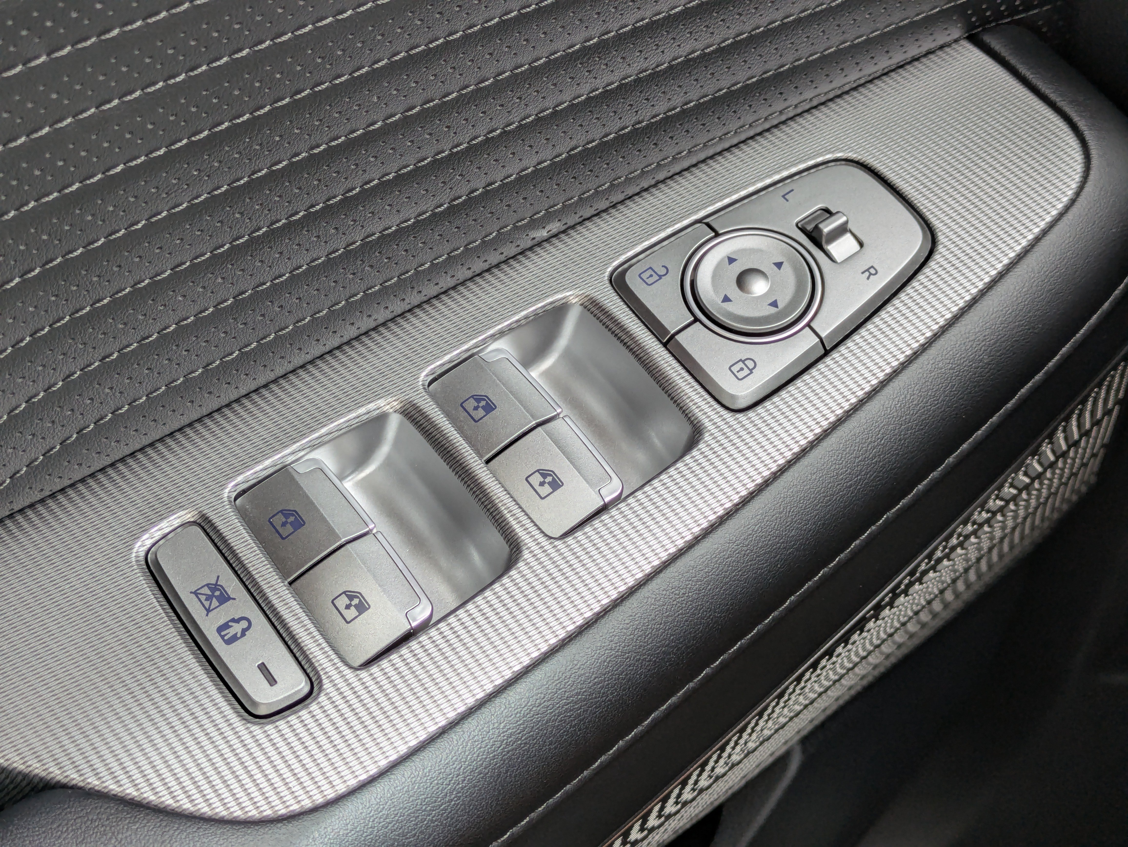Used 2024 Hyundai Palisade Calligraphy AWD/4WD image 22