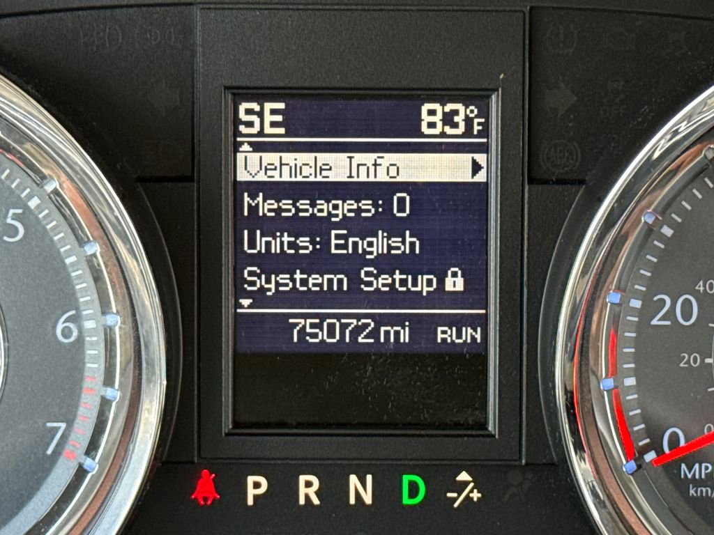 Used 2015 Chrysler Town & Country Touring-L w/ Driver Convenience Group image 30