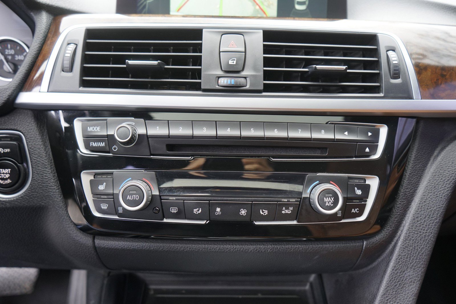 Used 2016 BMW 328i Sedan image 18