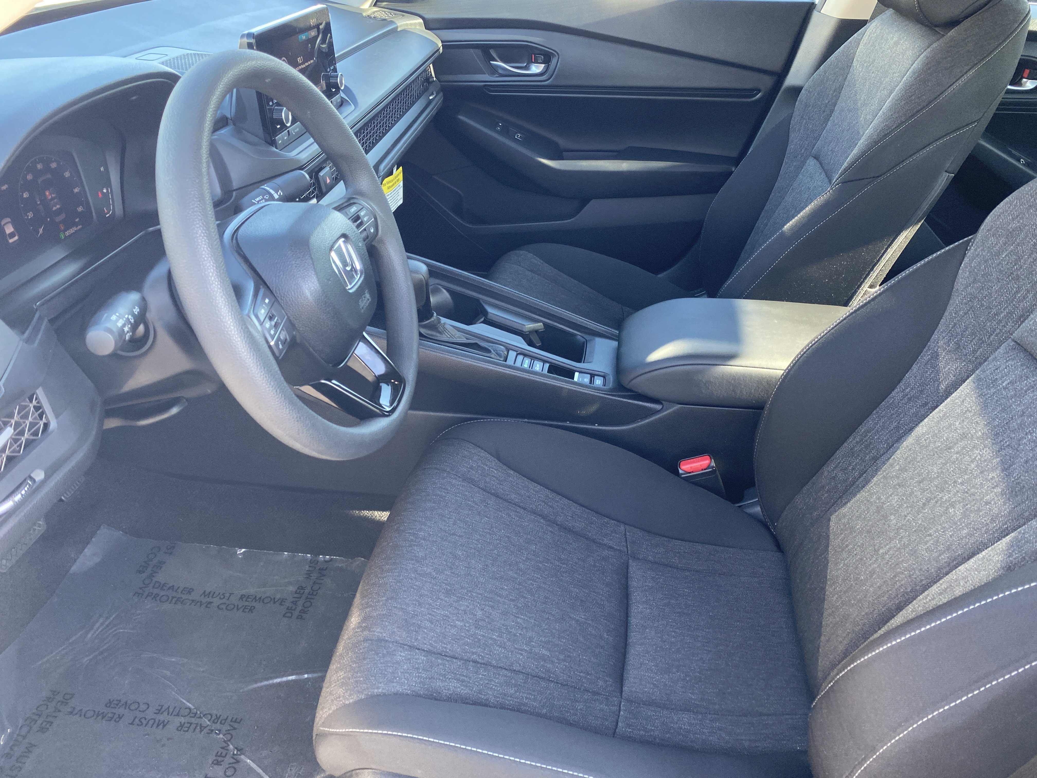 Used 2025 Honda Accord SE image 15