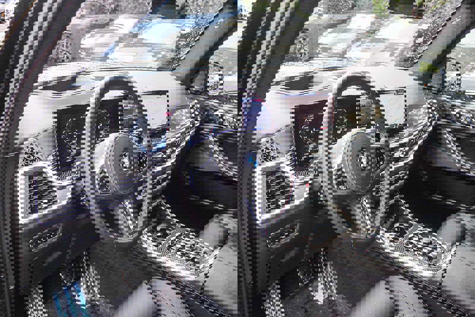 Used 2026 BMW X7 M60i image 17