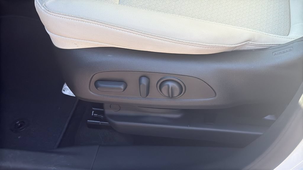 Used 2026 Buick Encore GX Preferred w/ Comfort Package FWD image 17