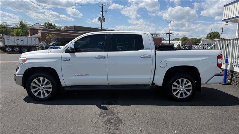 Used 2015 Toyota Tundra Limited w/ Limited Premium Package AWD/4WD image 3