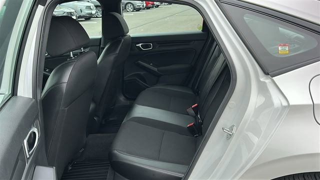 Used 2025 Honda Civic Sport image 21