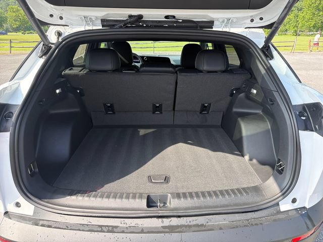 Used 2025 Chevrolet Blazer EV LT AWD/4WD image 25