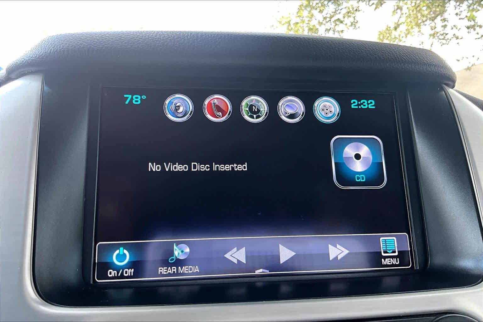 Used 2017 GMC Yukon XL SLT w/ Open Road Package RWD image 36