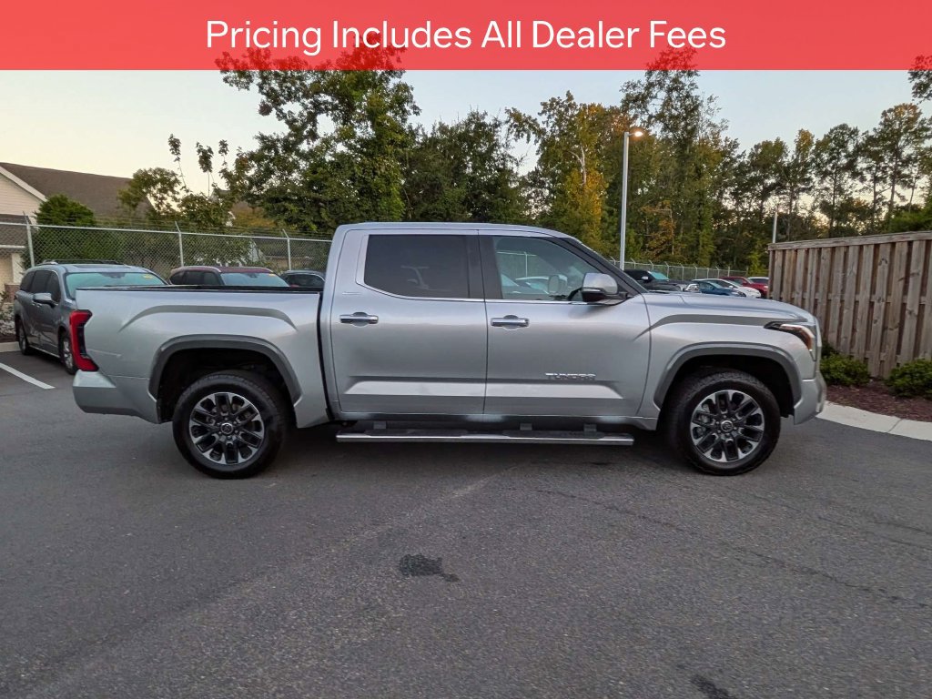 Used 2024 Toyota Tundra Limited w/ Power Package AWD/4WD image 4