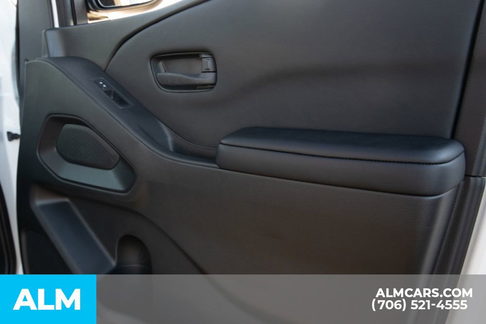 Used 2025 Nissan Frontier S w/ S Utility Package image 23