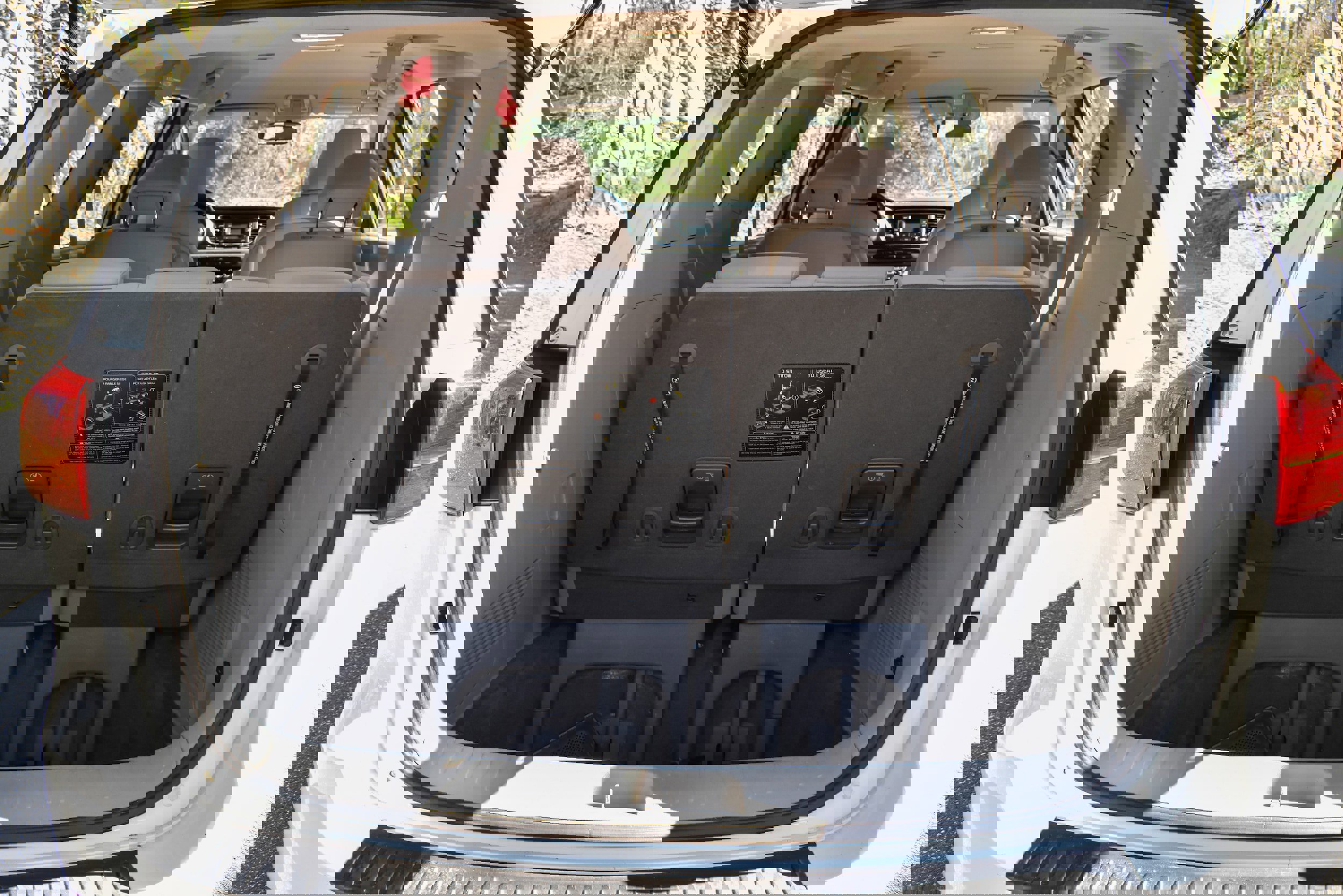 Used 2018 Kia Sedona L image 21