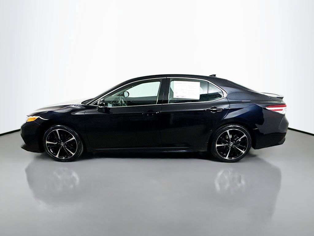 Certified 2020 Toyota Camry XSE FWD image 4