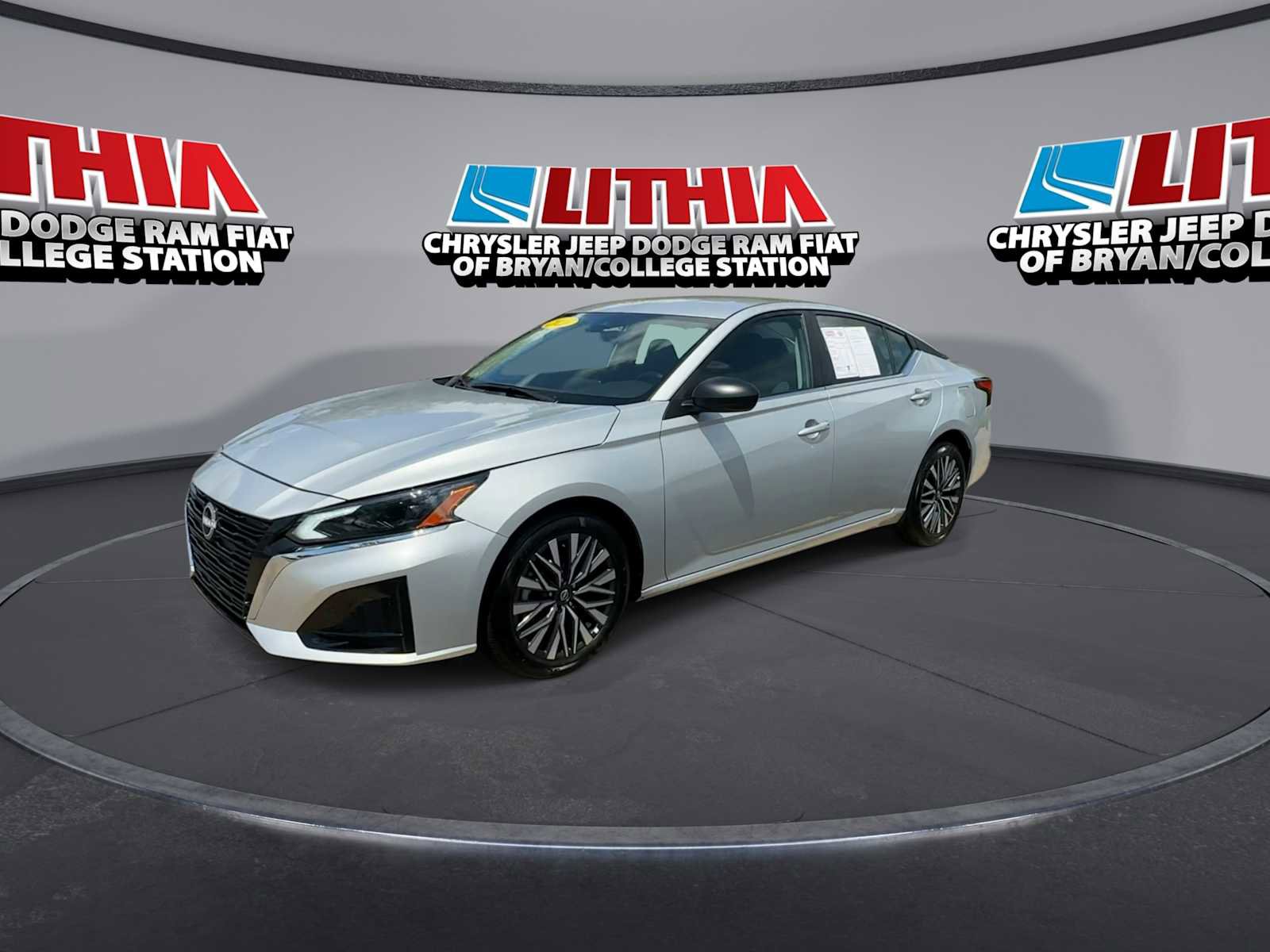 Used 2026 Nissan Altima 2.5 SV FWD image 4