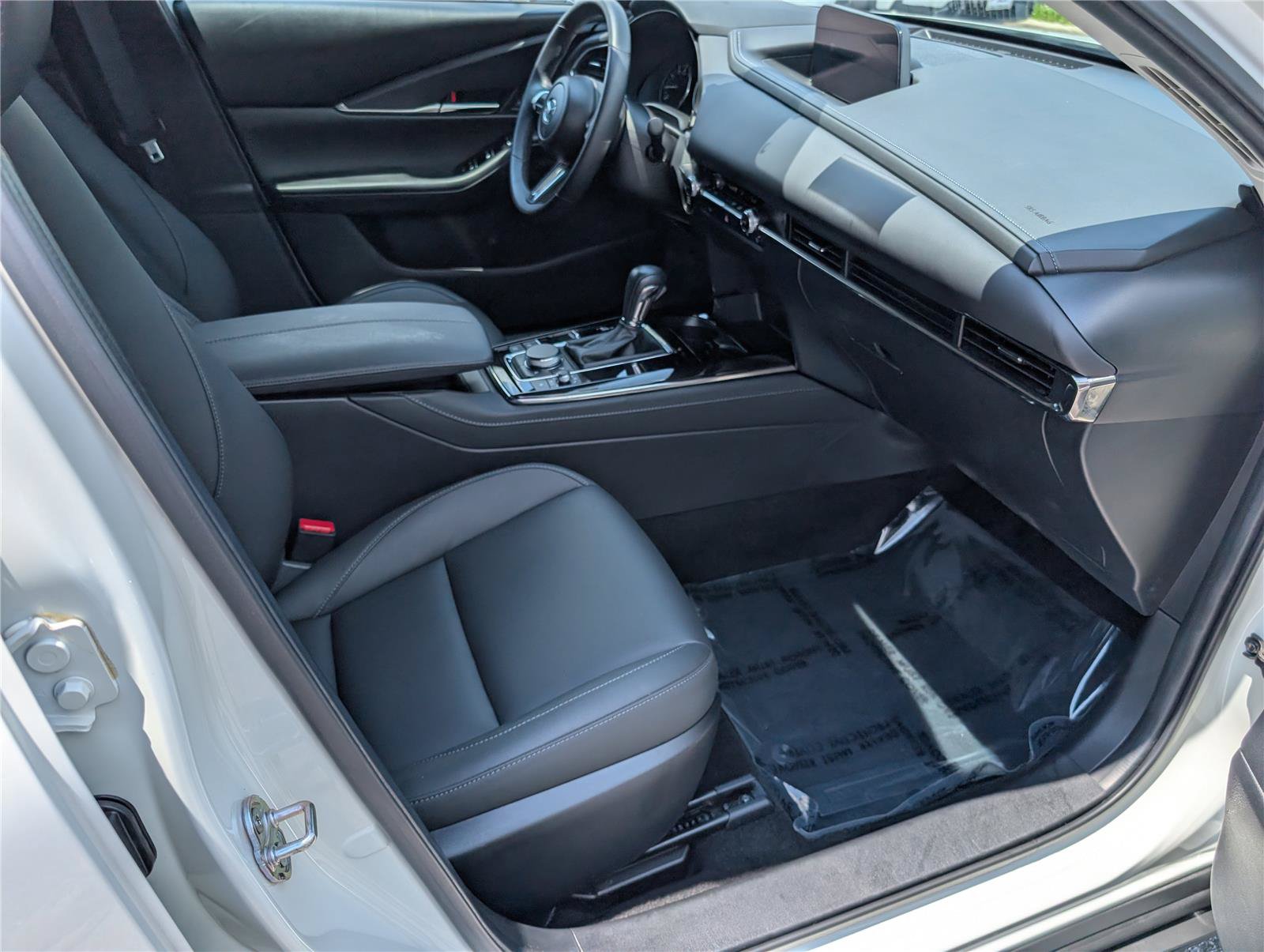 Used 2024 MAZDA CX-30 AWD 2.5 S w/ Preferred Package image 10