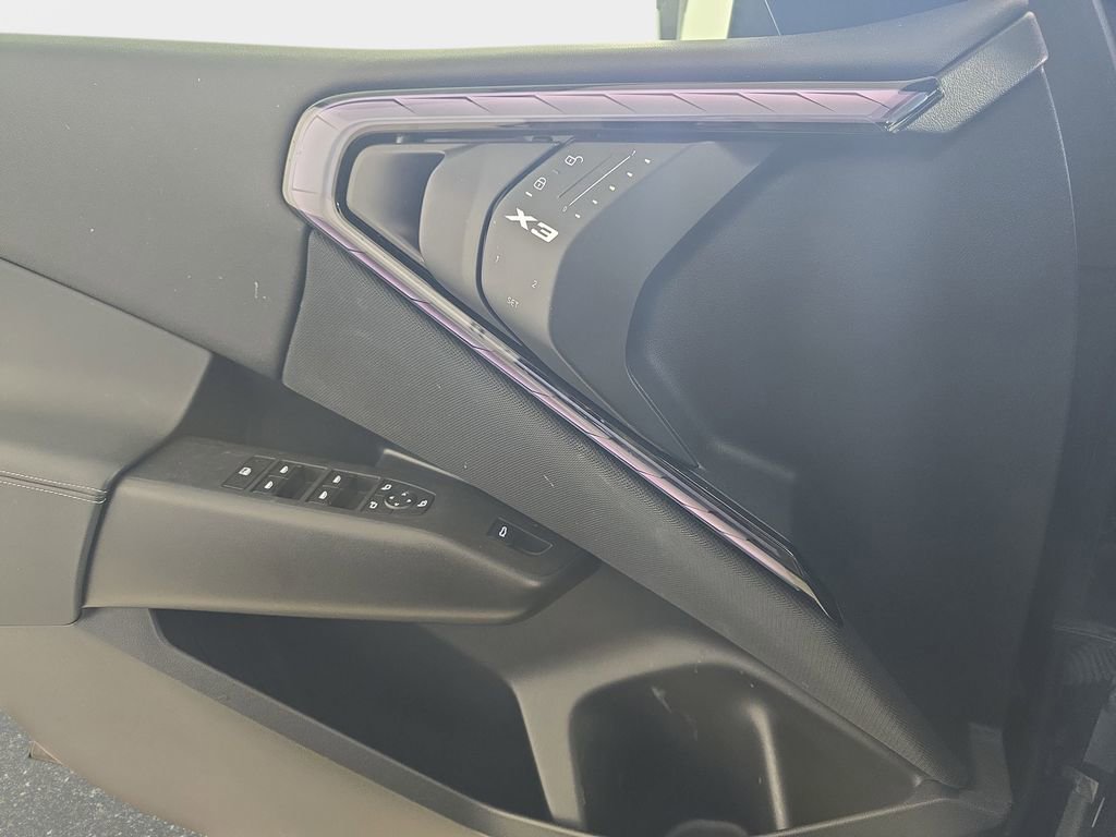 Certified 2025 BMW X3 xDrive30i w/ Convenience Package image 27