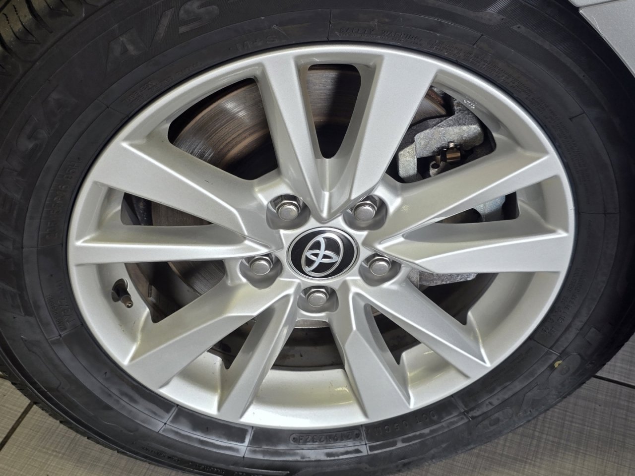 Certified 2025 Toyota Camry LE FWD image 8