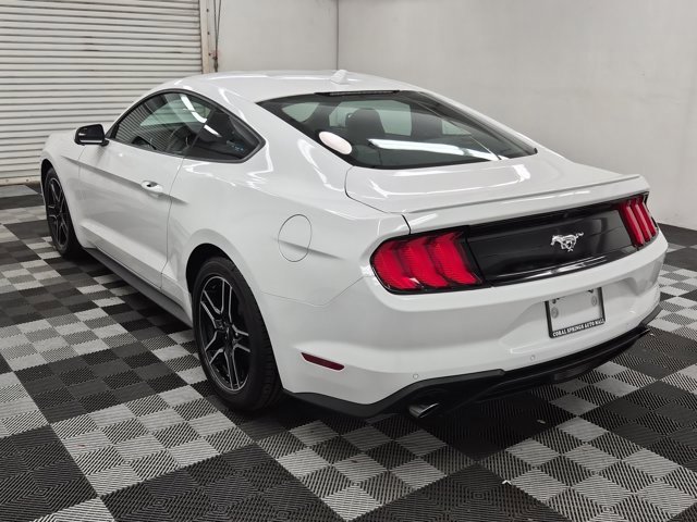 Used 2020 Ford Mustang Premium image 4