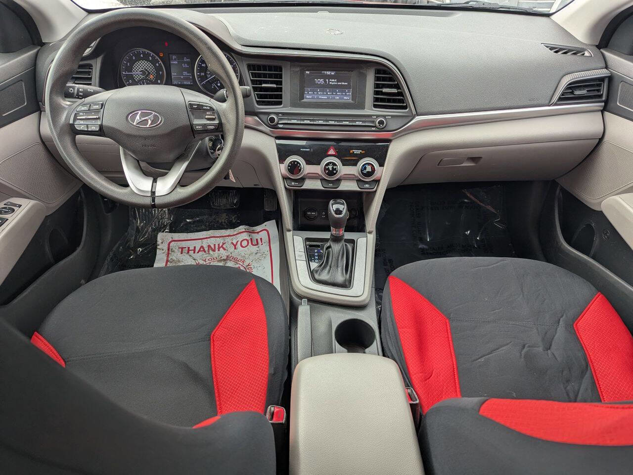Used 2019 Hyundai Elantra SE FWD image 16