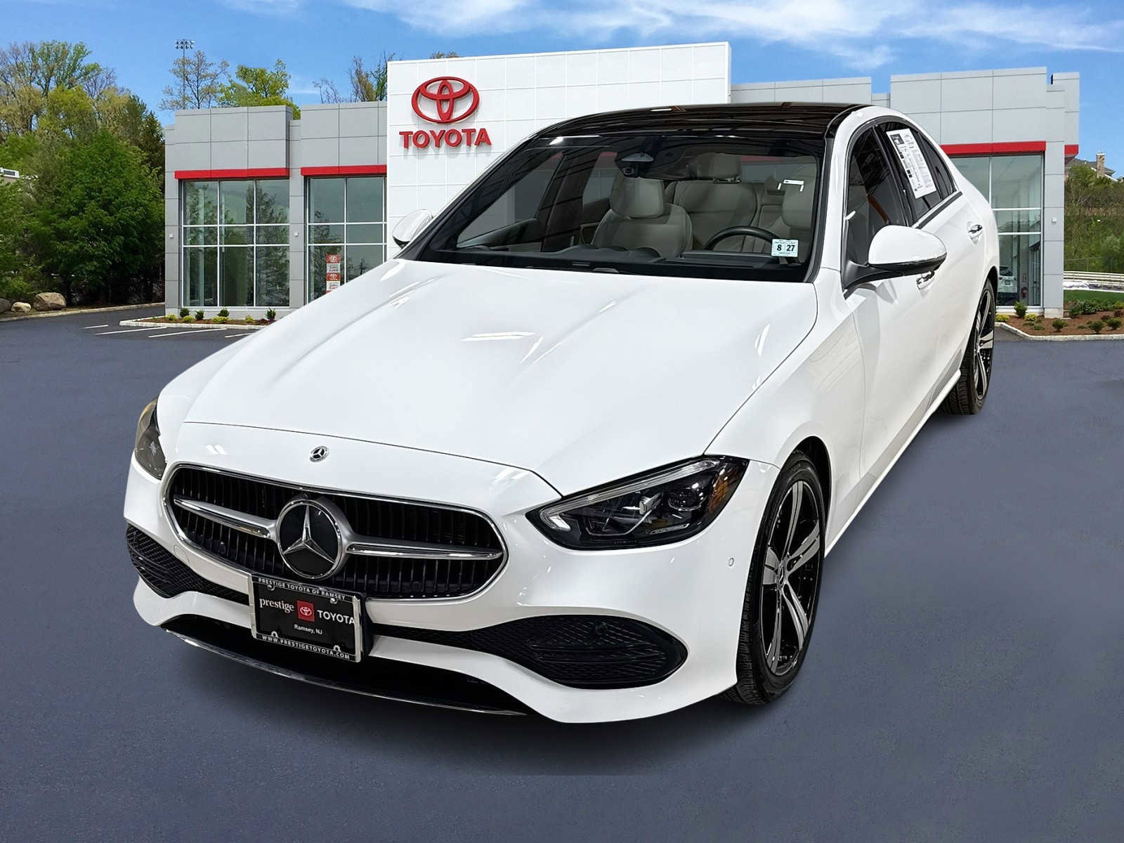 Used 2022 Mercedes-Benz C 300 4MATIC Sedan image 1