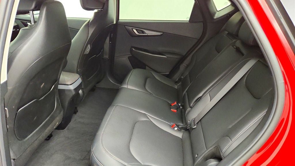 Used 2025 Kia EV6 Wind RWD image 18