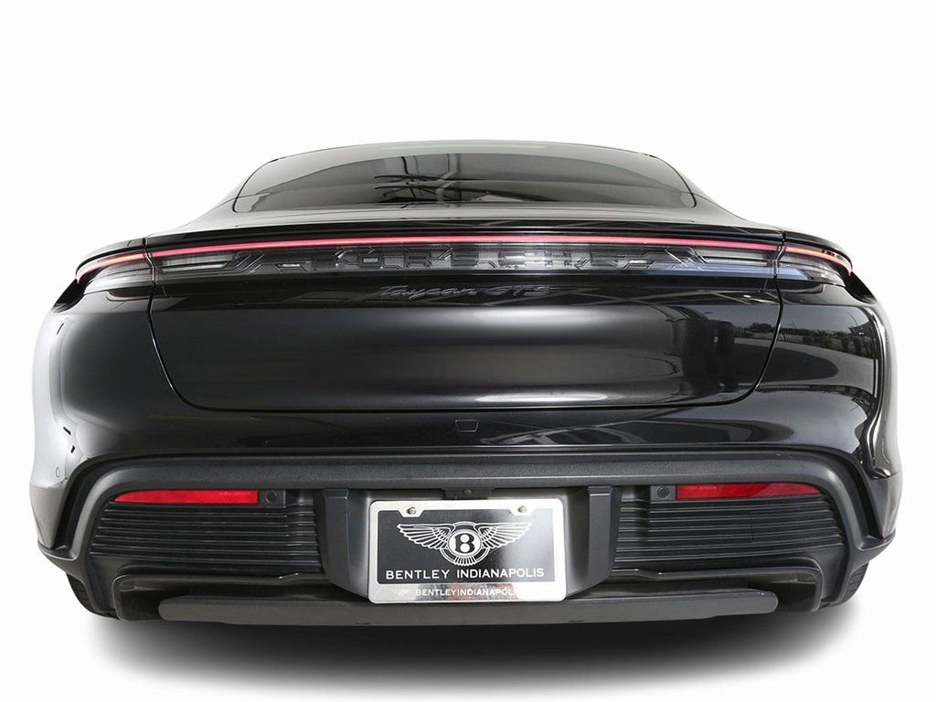 Used 2022 Porsche Taycan GTS image 7