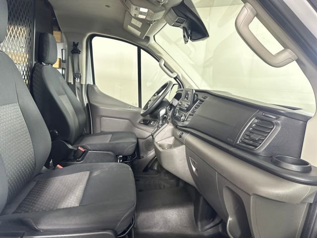 Used 2023 Ford Transit 250 Low Roof AWD w/ Exterior Upgrade Package image 25