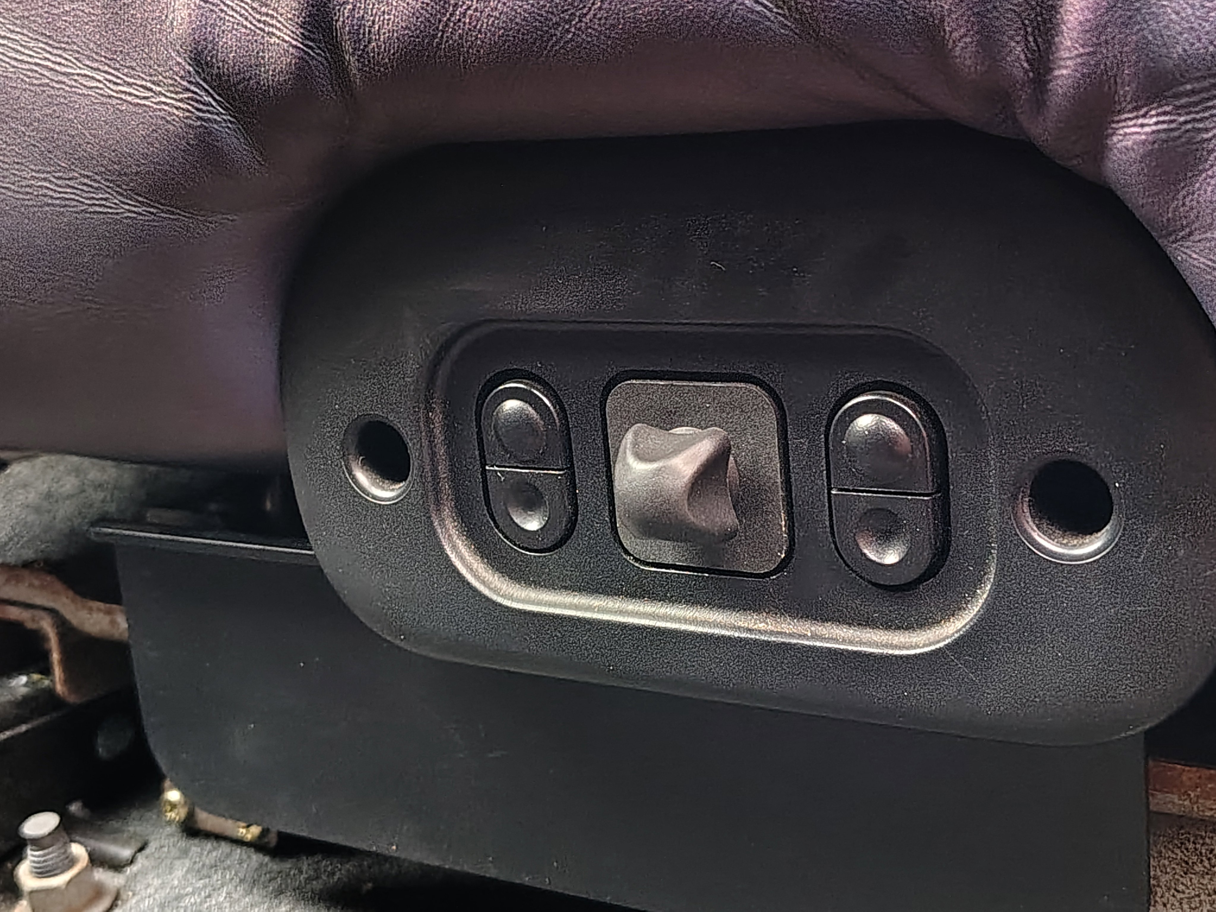 Used 2004 Ford Mustang Cobra RWD image 56