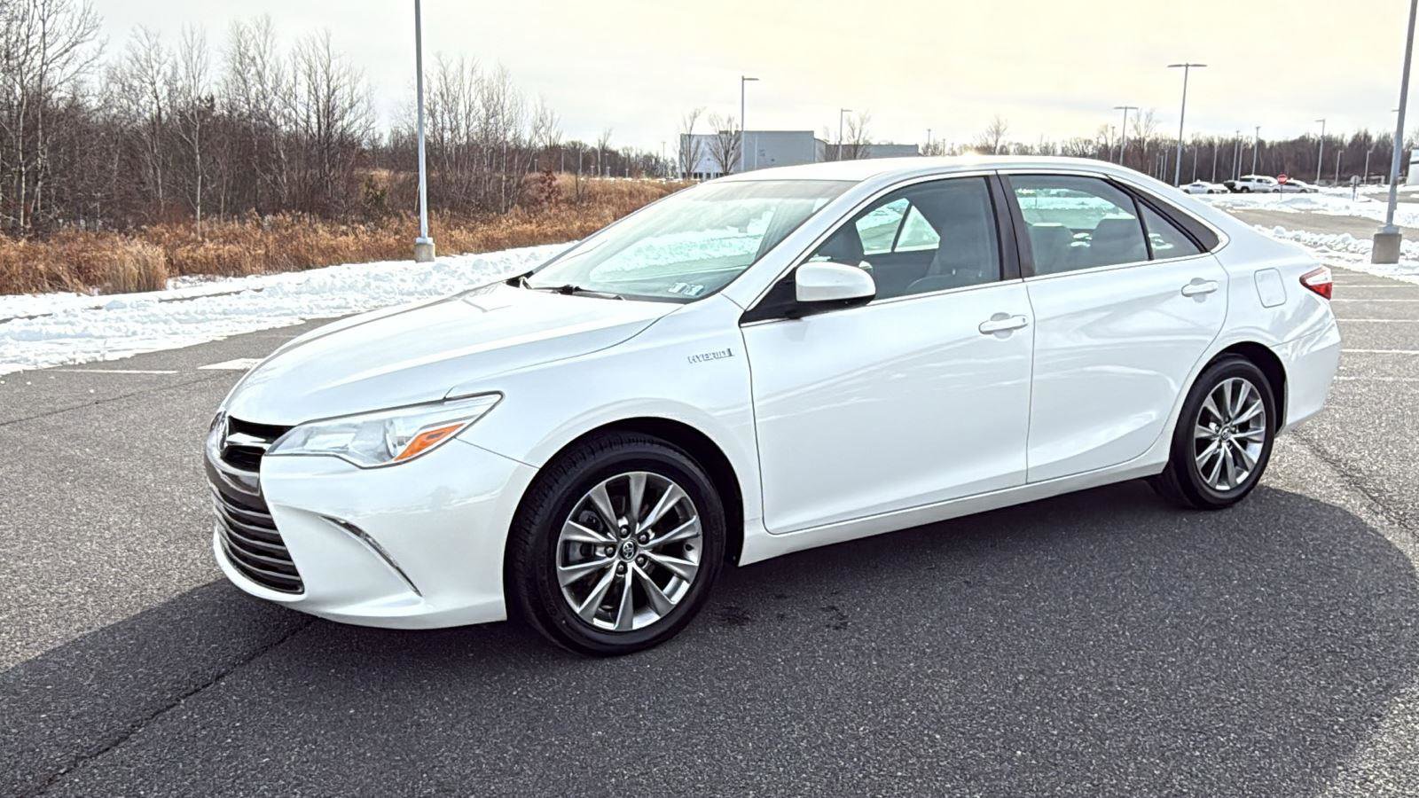 Used 2016 Toyota Camry XLE image 13