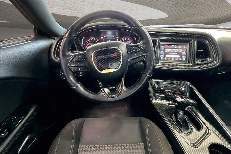 Used 2018 Dodge Challenger SXT w/ Blacktop Package RWD image 4