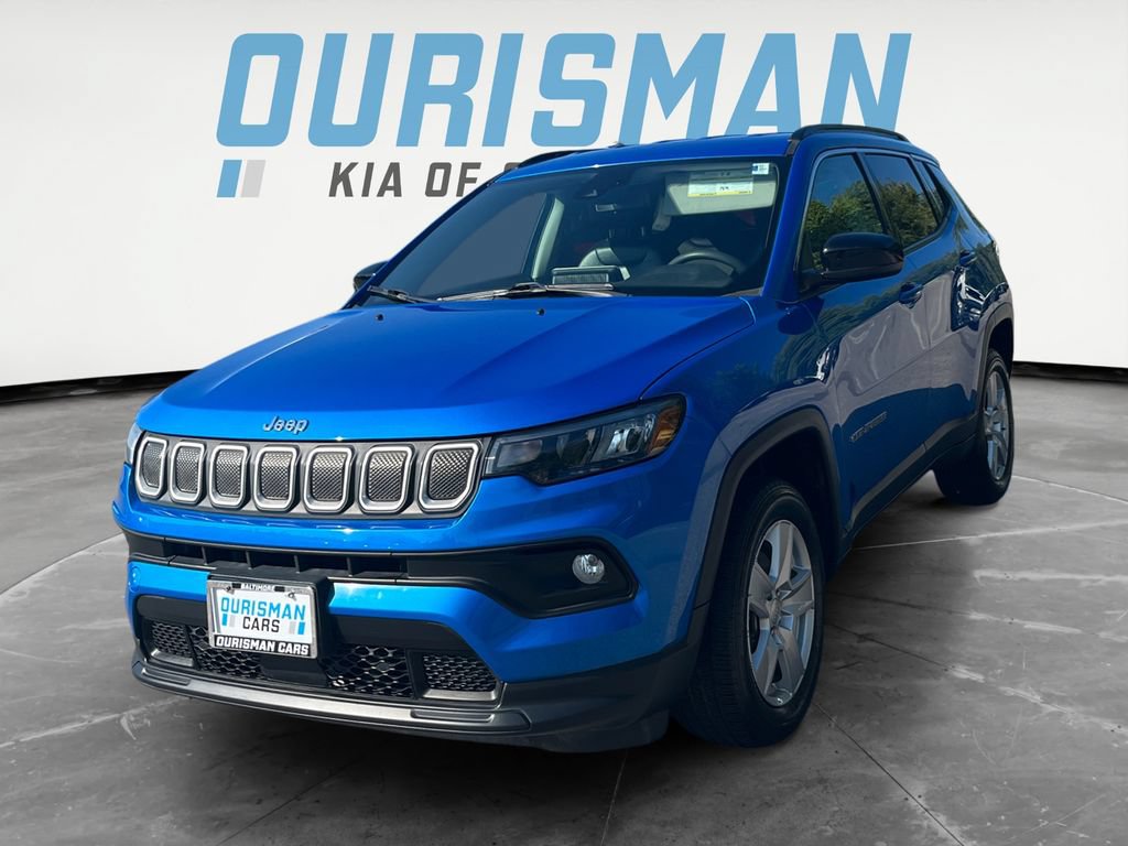 Used 2022 Jeep Compass Latitude AWD/4WD image 2