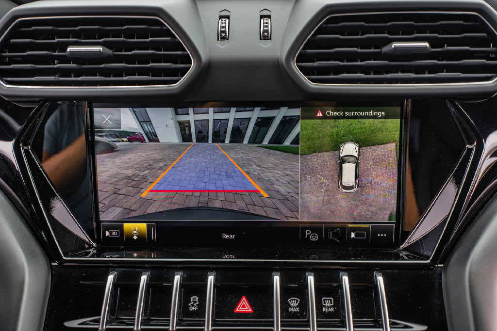 Used 2023 Lamborghini Urus S AWD/4WD image 25