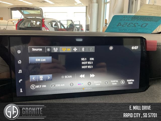 New 2025 Nissan Kicks SV w/ SV Premium Package AWD/4WD image 14
