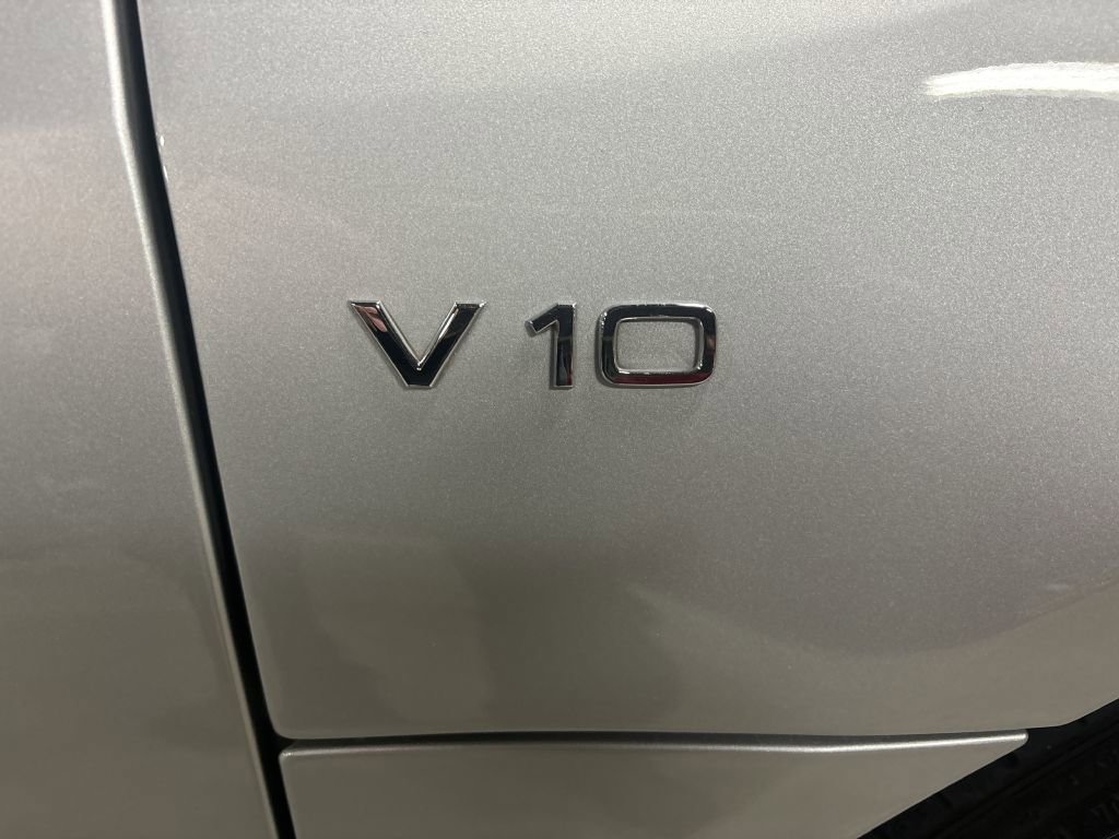 Used 2011 Audi R8 V10 image 68