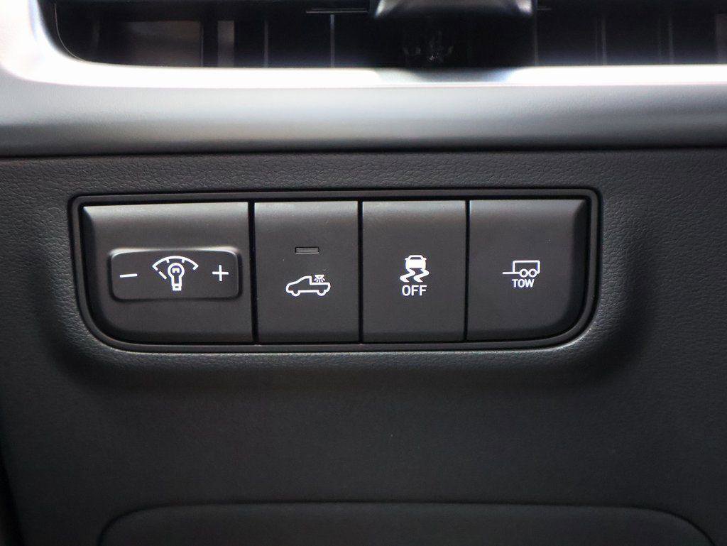 New 2026 Hyundai Santa Cruz Limited AWD/4WD image 32