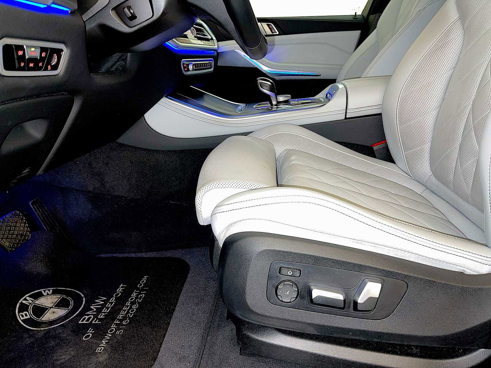 Certified 2023 BMW X5 xDrive40i w/ Premium Package image 9