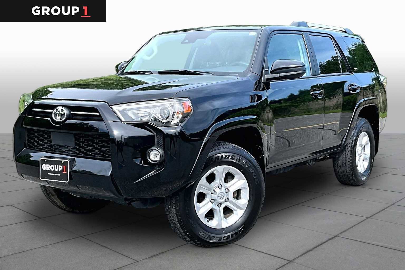 Used 2024 Toyota 4Runner SR5 AWD/4WD video 1