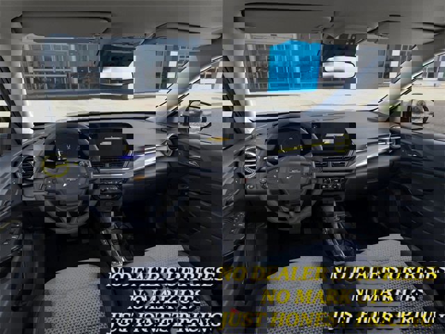 New 2026 Chevrolet Trax LT image 15