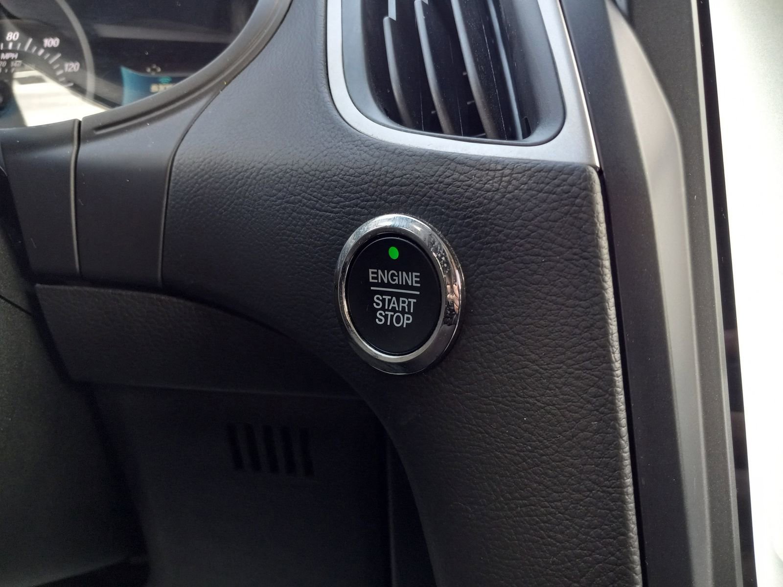 Used 2024 Ford Edge SEL AWD/4WD image 22