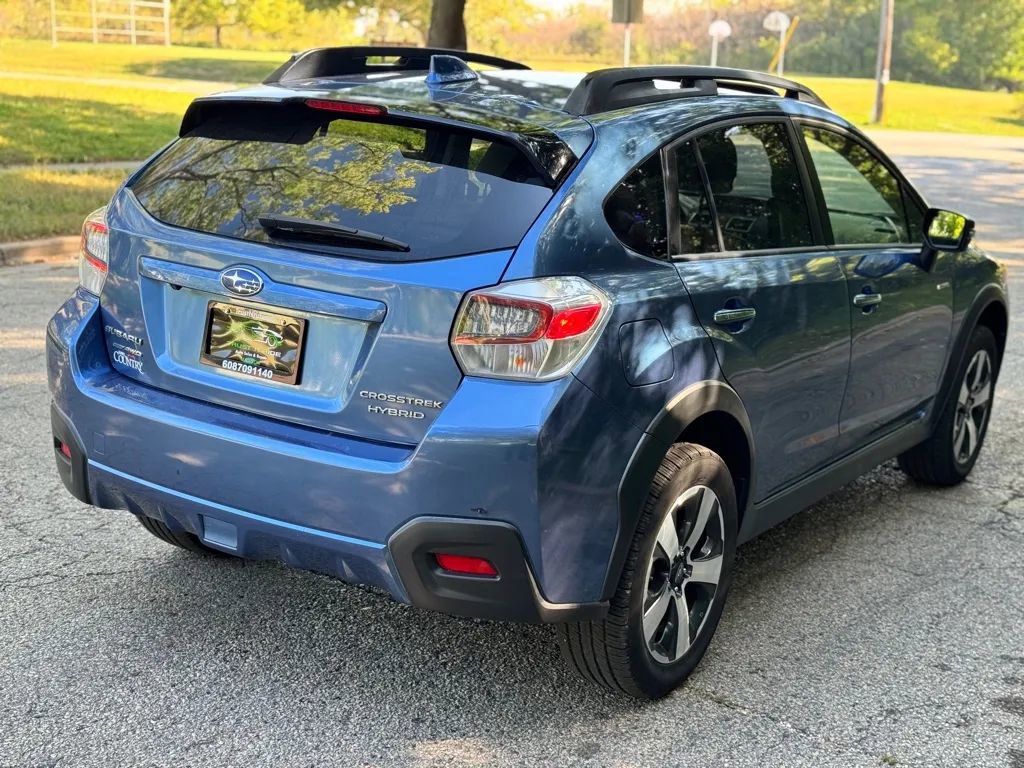 Used 2016 Subaru Crosstrek Touring image 9