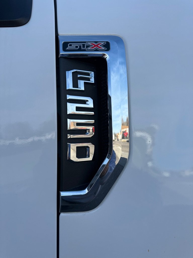 Used 2021 Ford F250 XL w/ STX Appearance Package image 7
