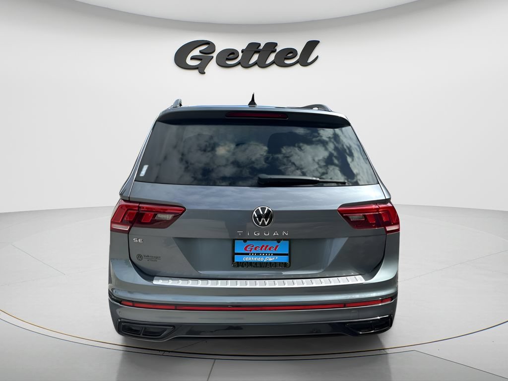 Used 2024 Volkswagen Tiguan SE R-Line FWD image 6