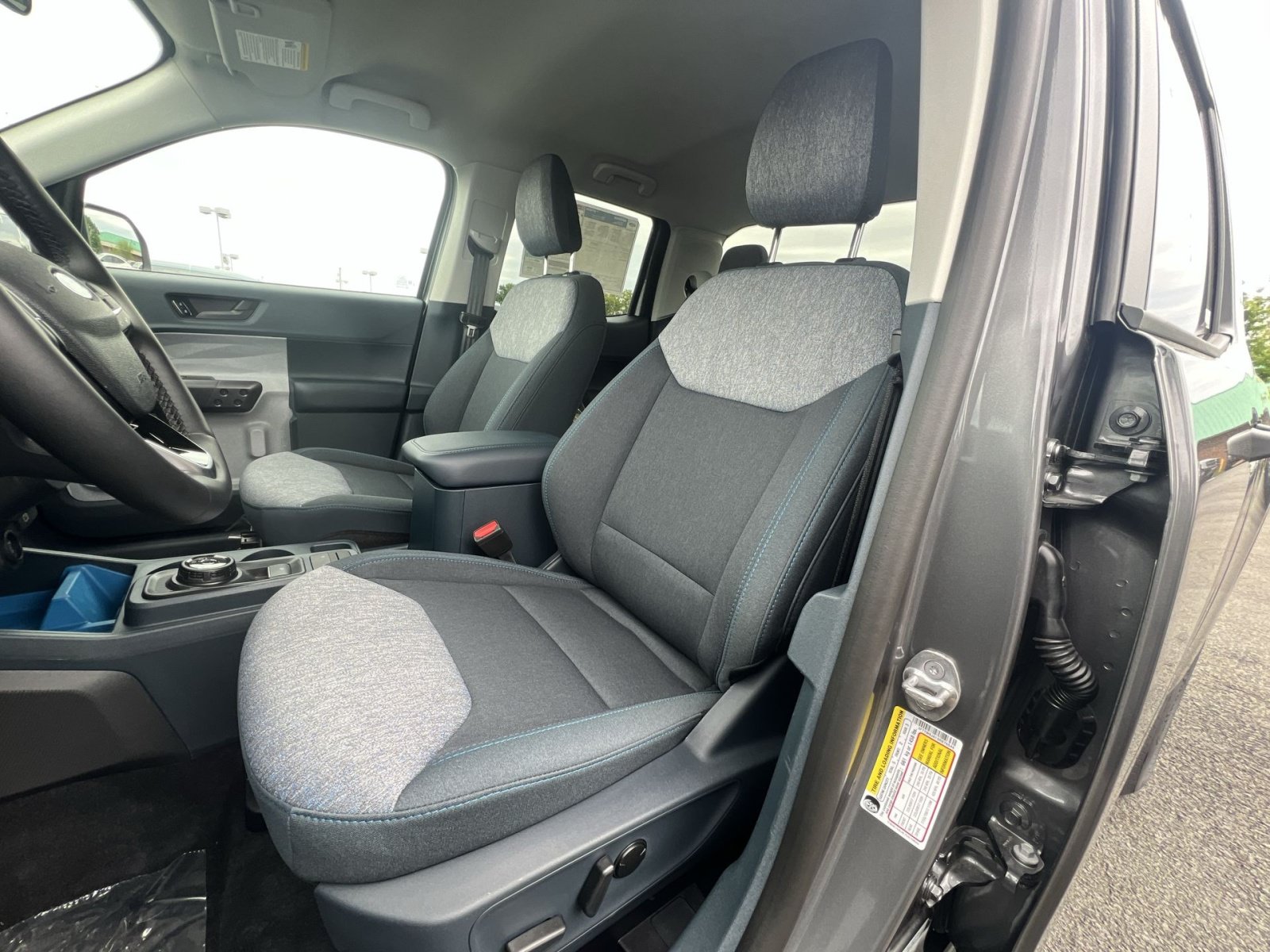 New 2025 Ford Maverick XLT w/ XLT Luxury Package AWD/4WD image 21