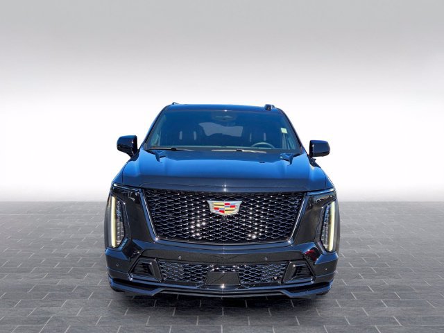 Used 2025 Cadillac Escalade V AWD/4WD image 2