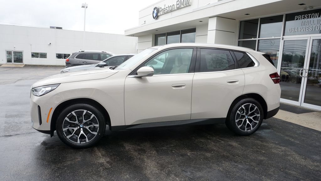 Used 2026 BMW X3 xDrive30i w/ Convenience Package AWD/4WD image 2