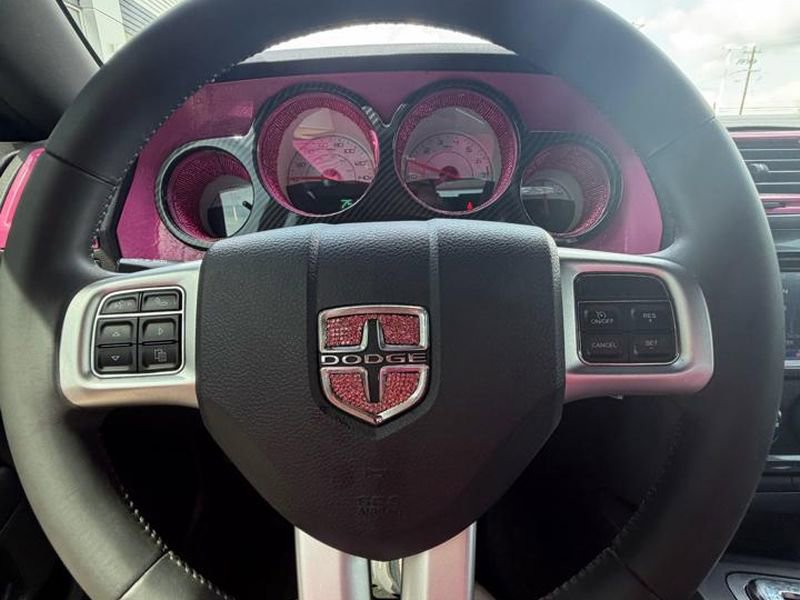 Used 2014 Dodge Challenger SXT RWD image 10