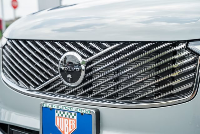 New 2026 Volvo XC90 T8 Plus w/ Protection Package Premier AWD/4WD image 12