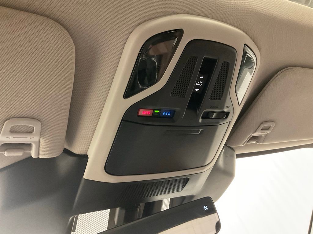 Used 2024 Subaru Outback Touring w/ Popular Package #2 image 24