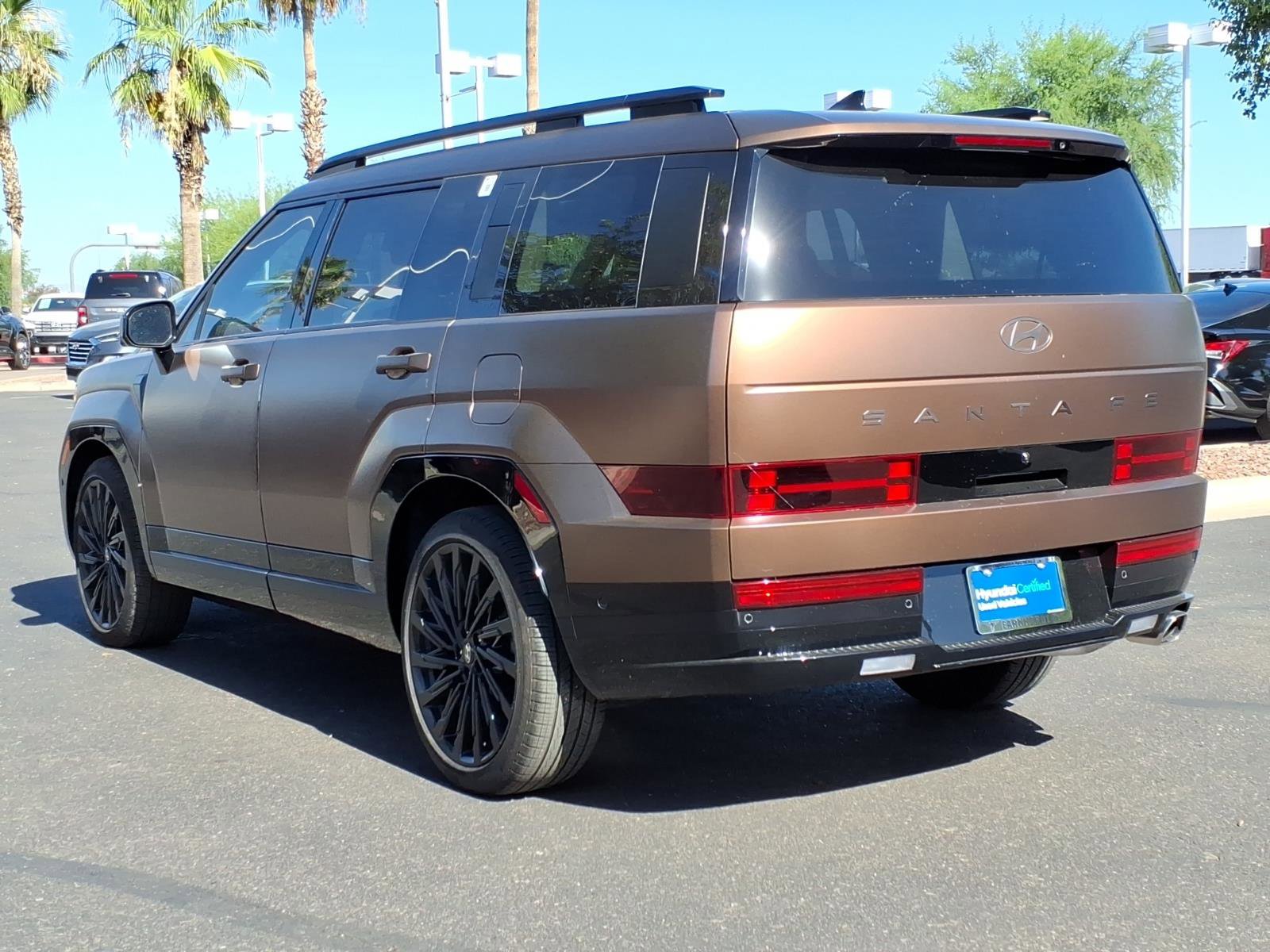 Certified 2025 Hyundai Santa Fe Calligraphy FWD image 3