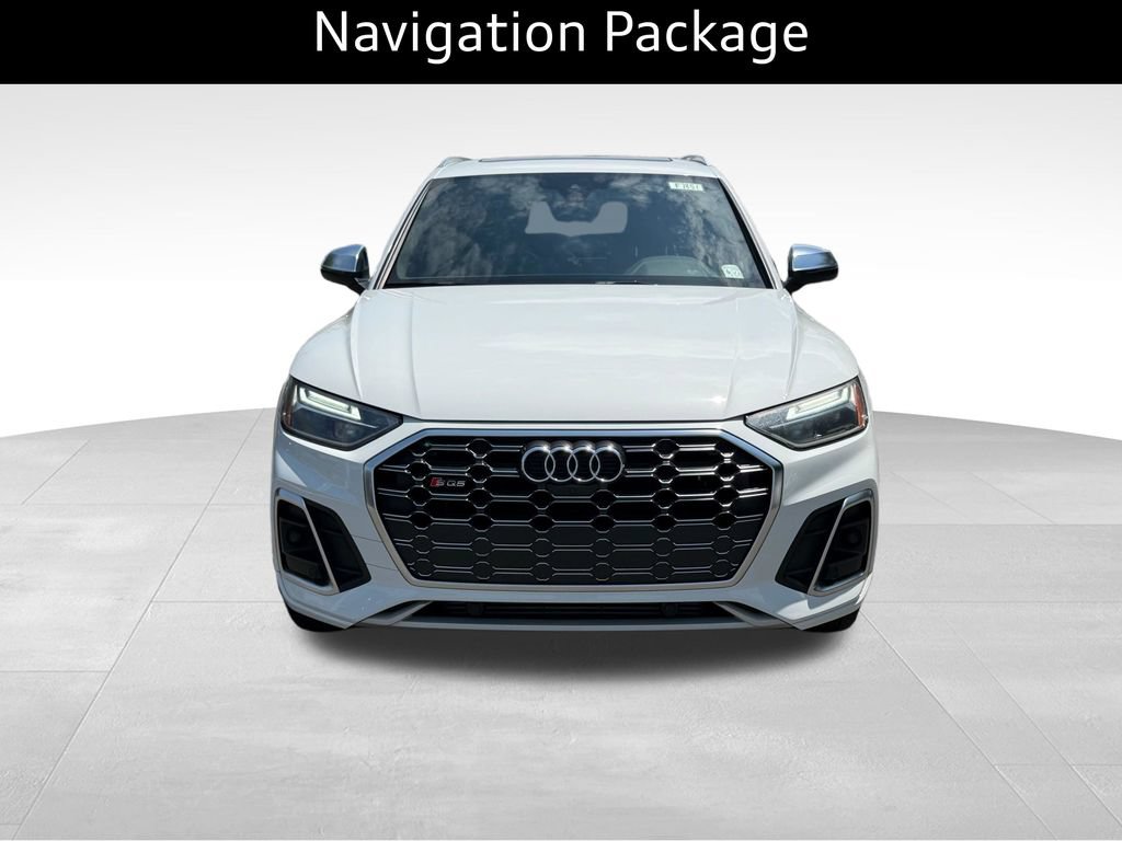 Used 2023 Audi SQ5 Premium Plus w/ Premium Plus Package AWD/4WD image 2